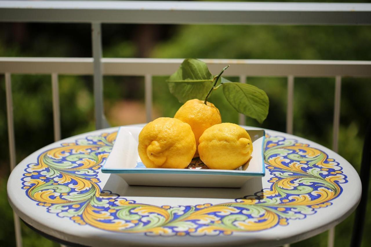 Sweet Sorrento Holidays Exterior foto